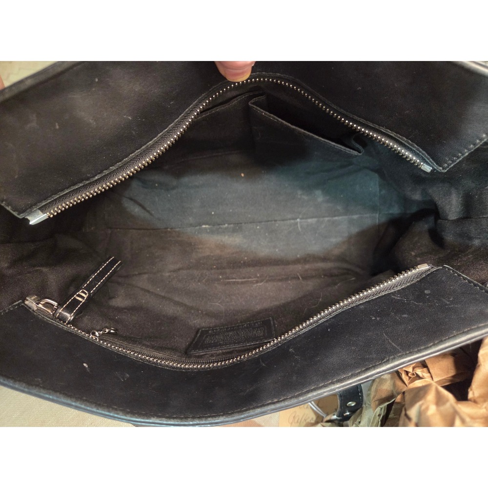 C167 Coach Gallery Tote - Picture 7 of 8